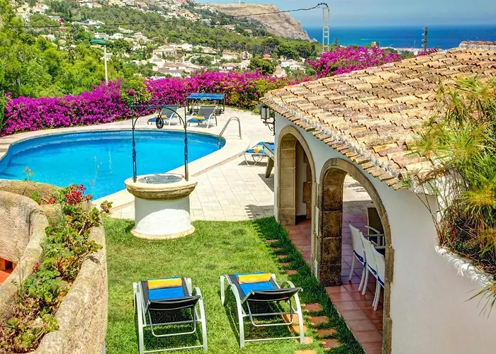 Cau By Villa *