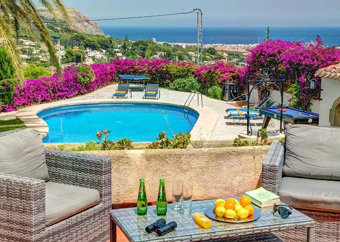 Villa Cau By