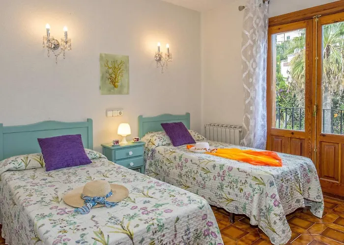 Villa Cau By